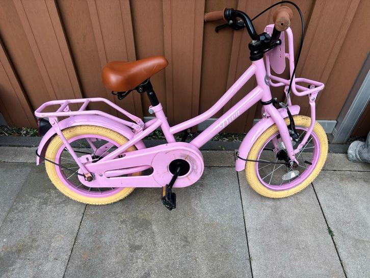 Roze 14 inch meisjesfiets kinderfiets, Fietsen en Brommers, Fietsen | Meisjes, Gebruikt, 14 inch of minder, Ophalen of Verzenden