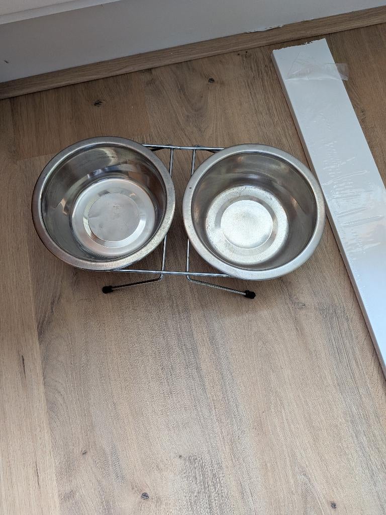 Voerbak en waterbak voor hond, Ophalen of Verzenden, Gebruikt