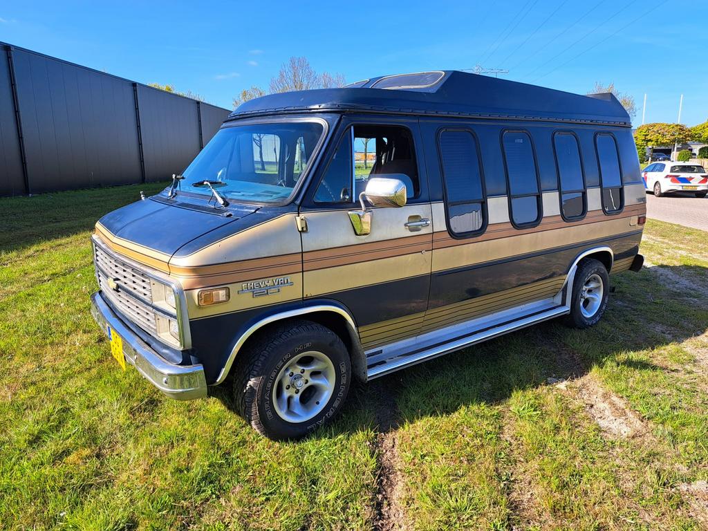 Chevrolet Chevy Van 5.0 20 Starcraft AUT 1983 Blauw, Automaat, Metallic lak, Achterwielaandrijving, 8 cilinders