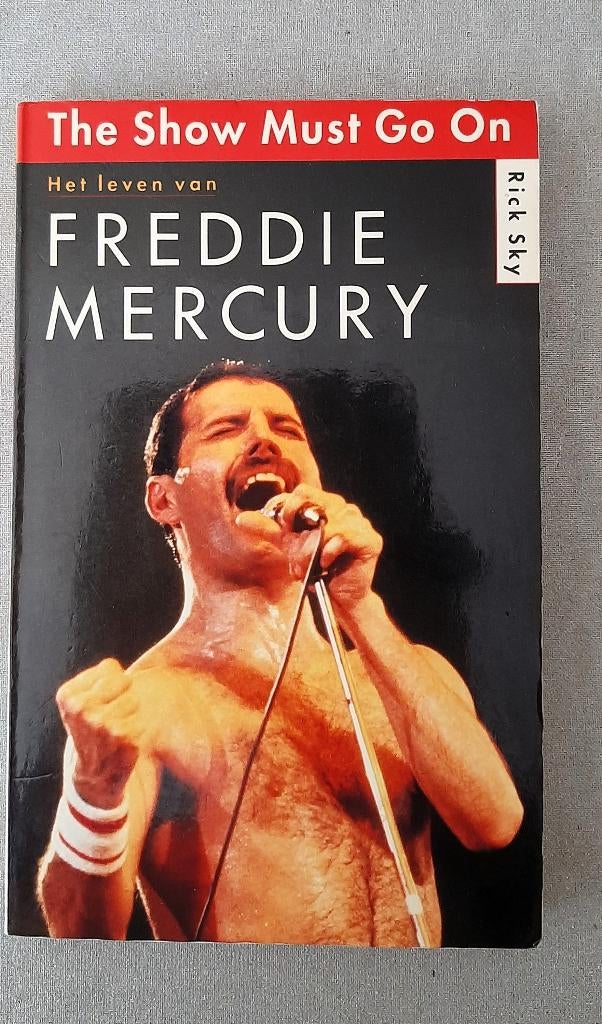 Het leven van Freddie Mercury, pocketuitgave, Boeken, Gelezen, Ophalen of Verzenden, Artiest, Rick Sky
