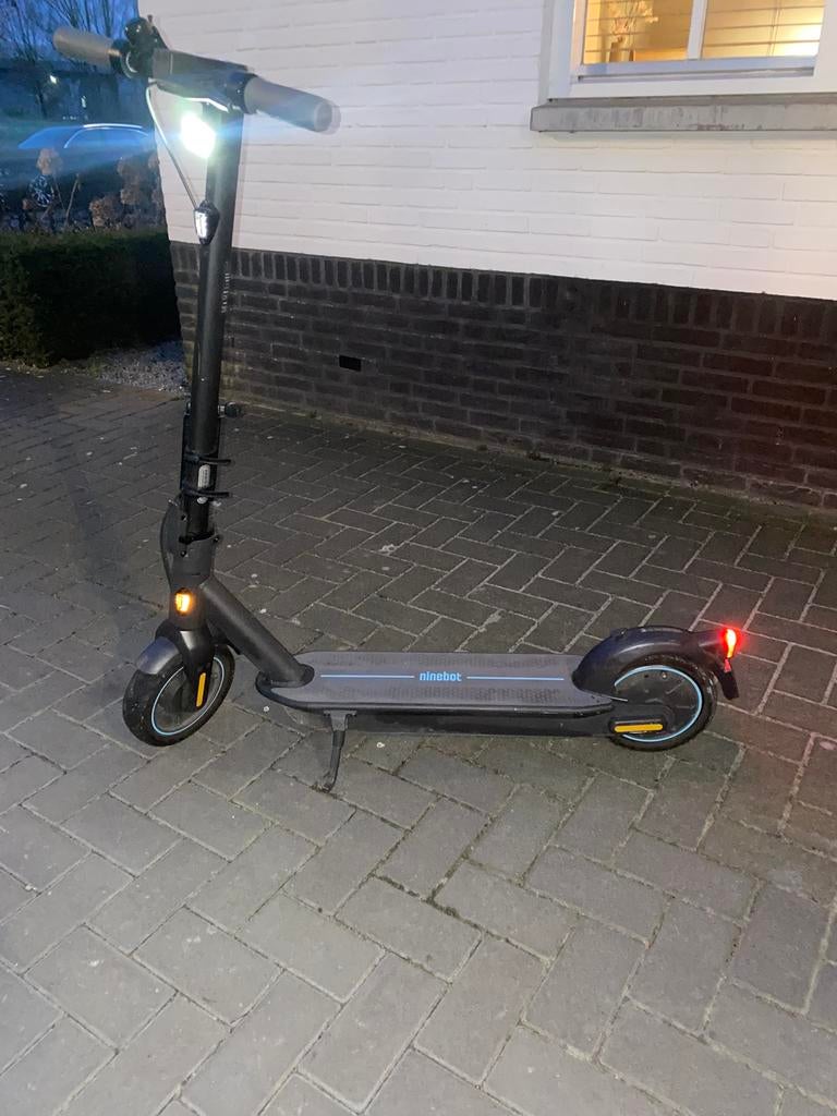 Segway ninebot g30D MAX elektrische step, Ophalen, Zo goed als nieuw, Elektrische step (E-scooter)