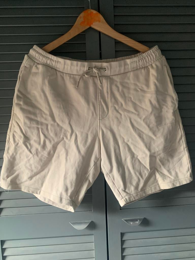 Distrikt Nørrebro beige korte broek maat L, Kleding | Heren, Ophalen of Verzenden, Gedragen, Maat 52/54 (L), Beige