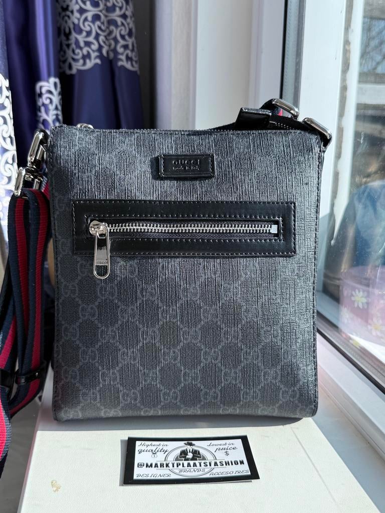 Gucci messenger bag, Sieraden, Tassen en Uiterlijk, Tassen | Schoudertassen, Ophalen of Verzenden, Zo goed als nieuw, Zwart