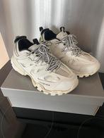 Balenciaga track sneakers 42, Kleding | Heren, Schoenen, Wit, Ophalen of Verzenden, Sneakers of Gympen, Zo goed als nieuw