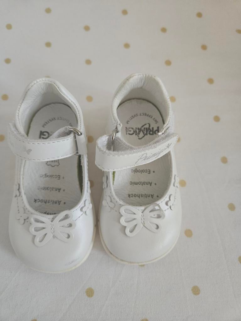 Primigi witte leren schoentjes maat 18, Schoentjes, Jongetje of Meisje, Primigi, Ophalen of Verzenden