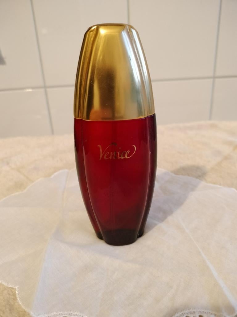 Vintage Yves Rocher Venice Eau de Toilette 60 ML, Sieraden, Tassen en Uiterlijk, Uiterlijk | Parfum, Ophalen of Verzenden, Nieuw