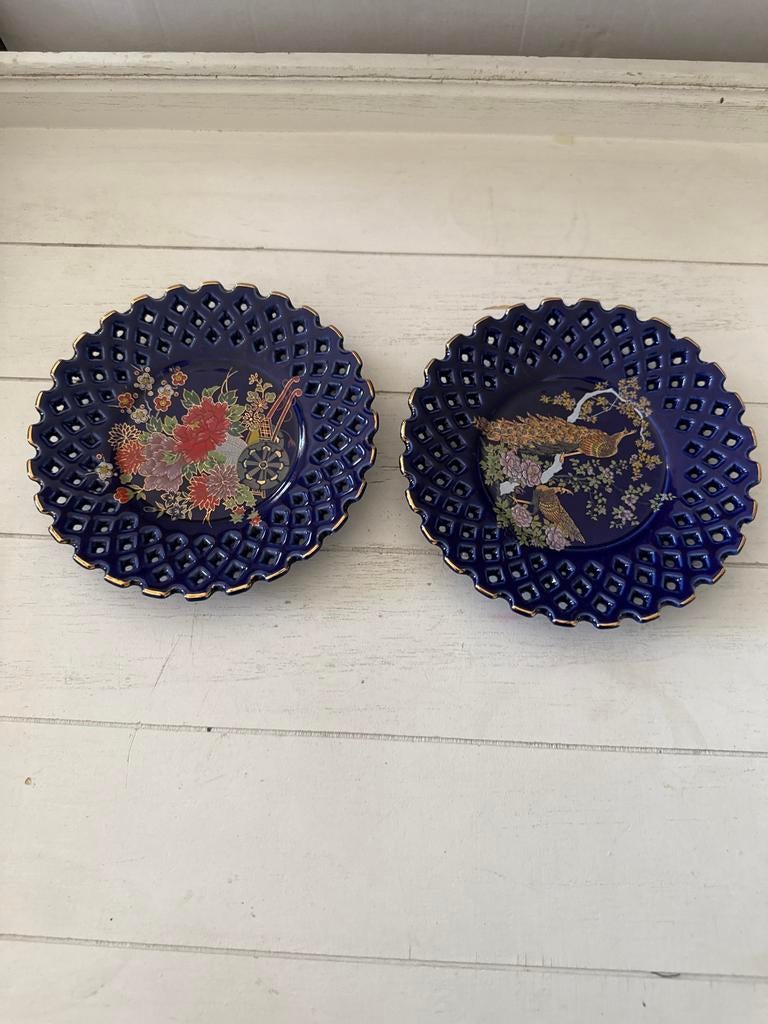 2 Vintage Japanse Decoratieve Borden - Pauw & Bloemen, Ophalen of Verzenden