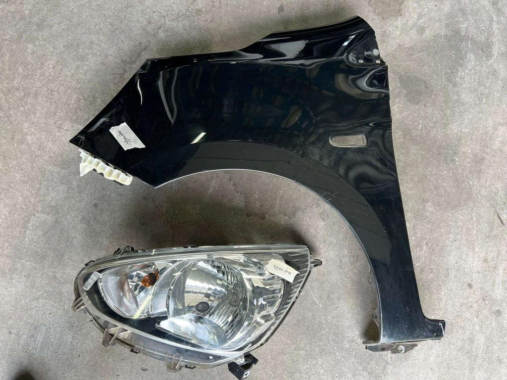 koplamp space star 8301c193 scherm spatbord links, Mitsubishi, Voor, Info@mitsubishi,com, Gebruikt