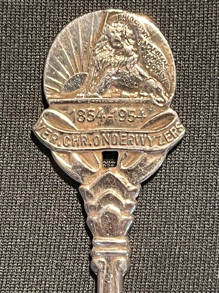 Christelijke onderwijzers lepeltje., Ophalen of Verzenden