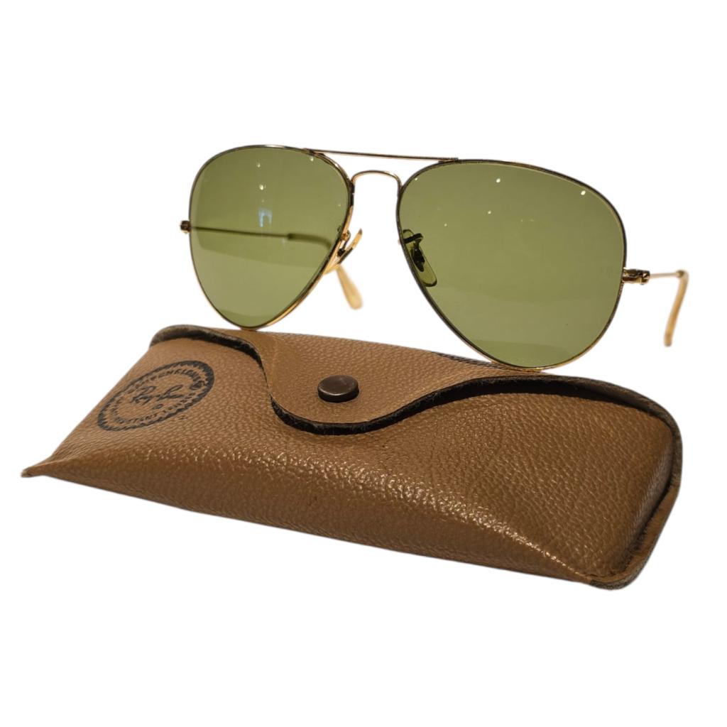 Ray-Ban BL Vintage Pilot Zonnebril | Nette Staat, Ray-Ban, Gebruikt, Support@rayban.com, Luxottica Group, 2 Via S. Marco
Milan 20121
Italy