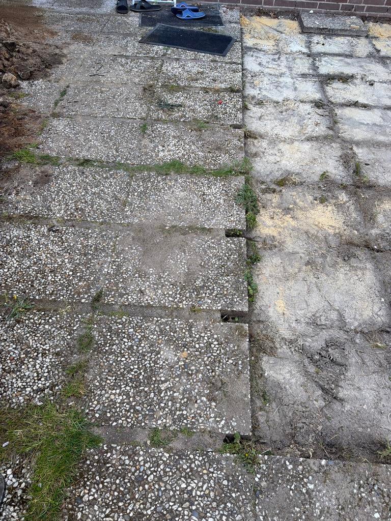 GRATIS af te halen. +\- 90 grindtegels voor terras., Ophalen, Gebruikt, 10 m² of meer, Grind
