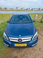 Mercedes Benz B200 - 2012 - AUTOMAAT, Automaat, 1325 kg, Zwart, Blauw
