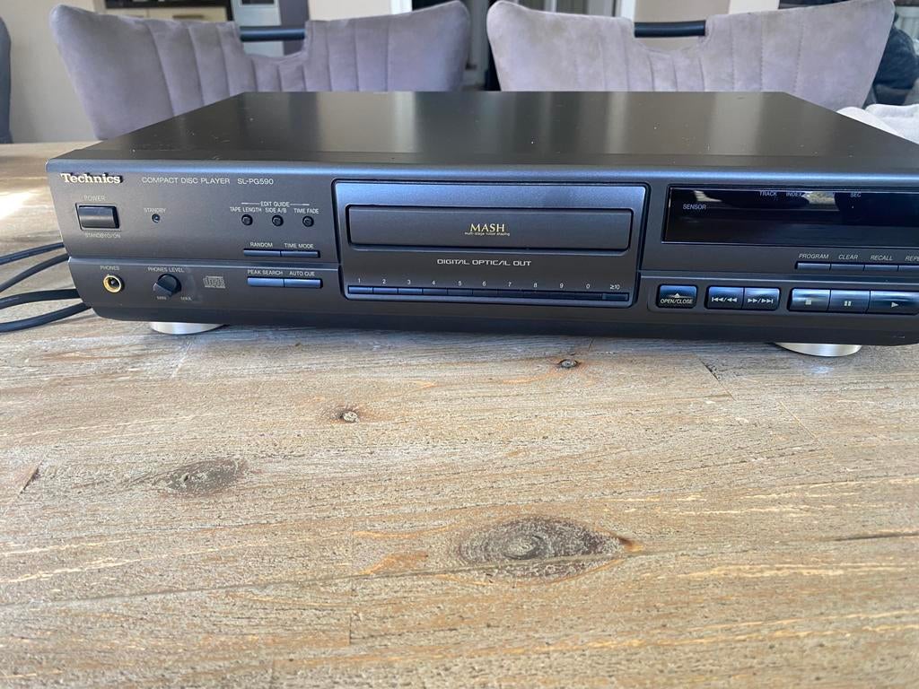 Technics SL PG590 topkl cd speler, Audio, Tv en Foto, Cd-spelers, Ophalen of Verzenden, Zo goed als nieuw, Technics
