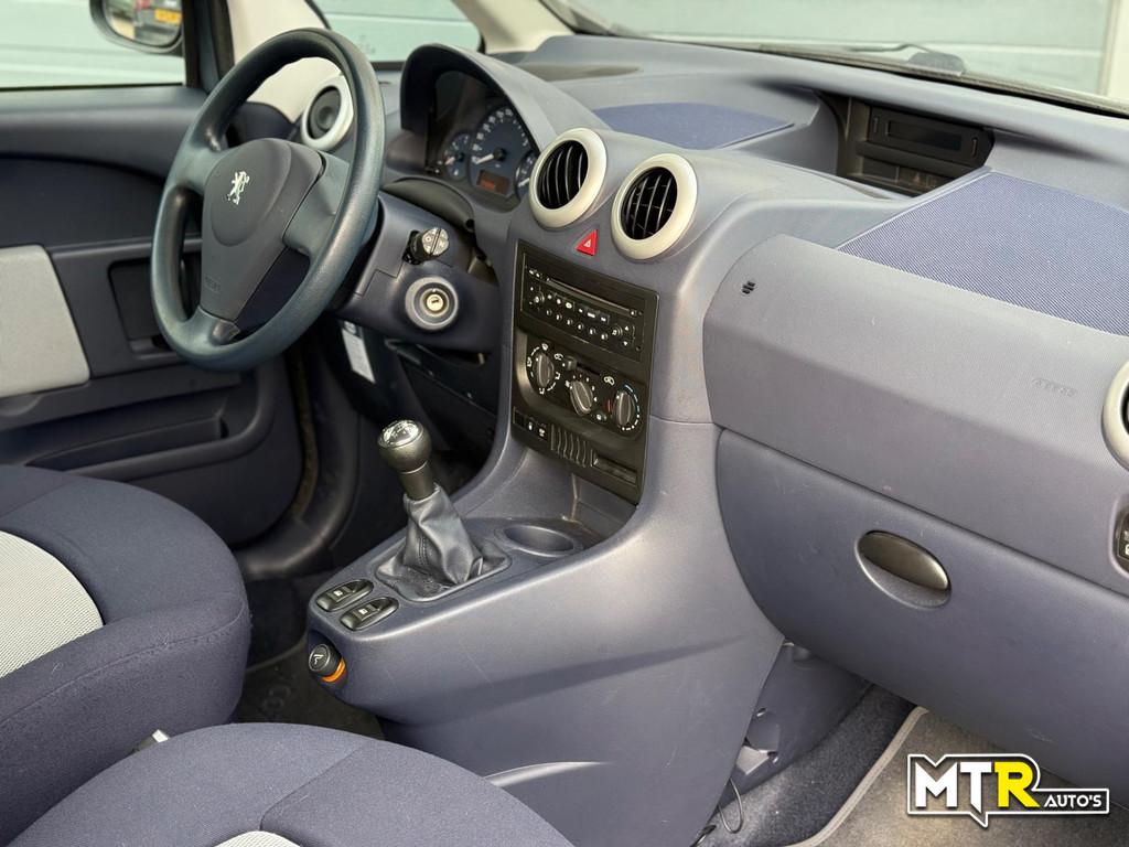 Peugeot 1007 1.4 Urban NAP|NWE APK, Auto's, Peugeot, Voorwielaandrijving, Stof, 4 cilinders, 49 €/maand