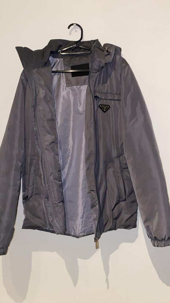 Prada dons jas 2025  heren maat s, Kleding | Heren, Jassen | Zomer, Ophalen of Verzenden, Zo goed als nieuw, Maat 46 (S) of kleiner