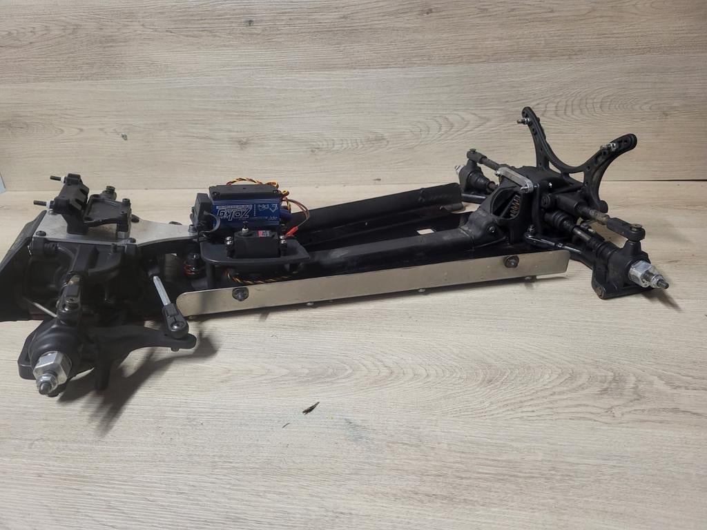 Fg 4wd chassis, Ophalen of Verzenden