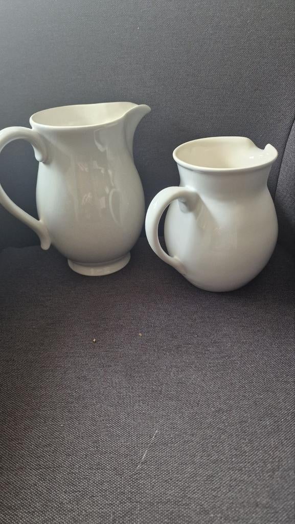 2mooie gave licht grijze kannen van Driehoek Huizen 20cm+16c, Antiek en Kunst, Ophalen of Verzenden