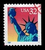 postzegel 2581 USA Vrijheidsbeeld, Postzegels en Munten, Postzegels | Amerika, Ophalen of Verzenden, Gestempeld, Noord-Amerika