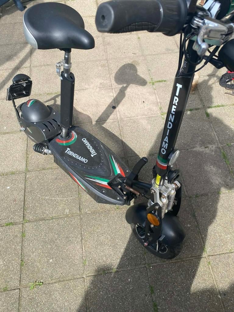 Trendiamo step, Ophalen, Zo goed als nieuw, Elektrisch, Overige merken