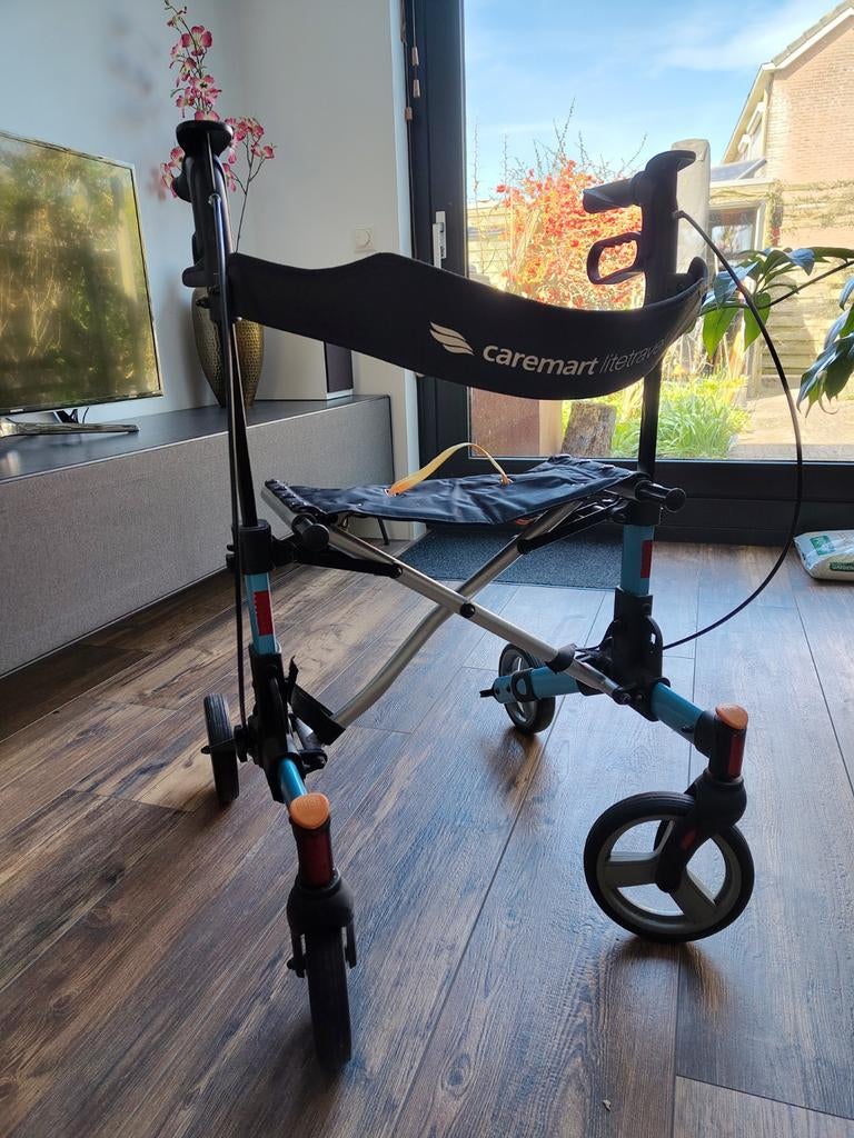 Caremart inklapbare Rollator, Ophalen