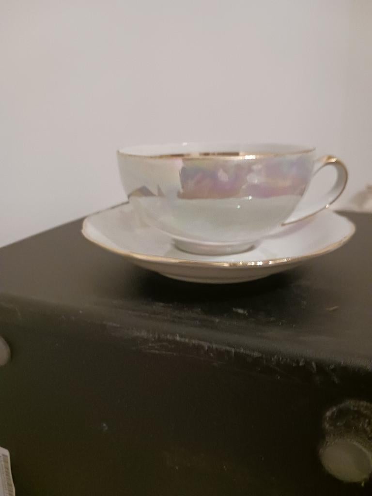 Vintage Bavaria Germany Kop en Schotel - Parelmoer Glans, Antiek en Kunst, Antiek | Servies los, Ophalen