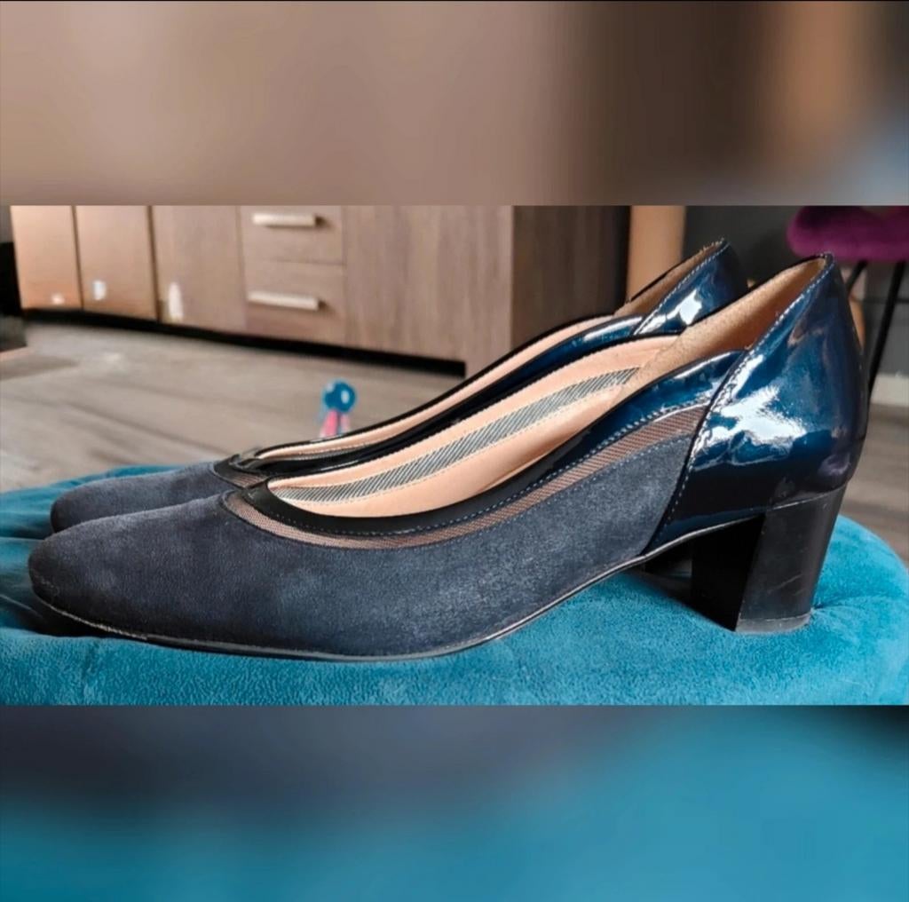 Donkergrijze Hassia Rimini+G pumps maat 39, Kleding | Dames, Schoenen, Ophalen of Verzenden, Zo goed als nieuw, Grijs