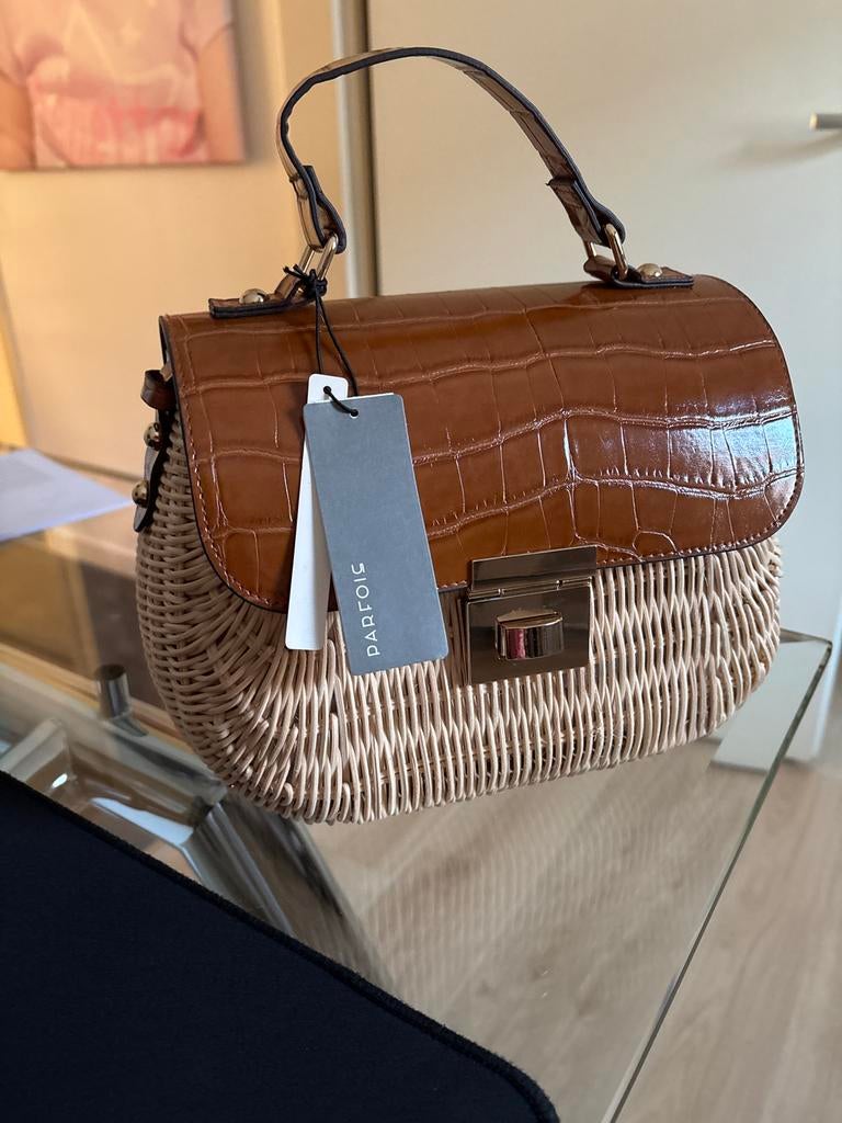 Nieuwe Parfois Dames Tas - Rotan met Croco-look, Ophalen of Verzenden, Nieuw, Bruin, Handtas