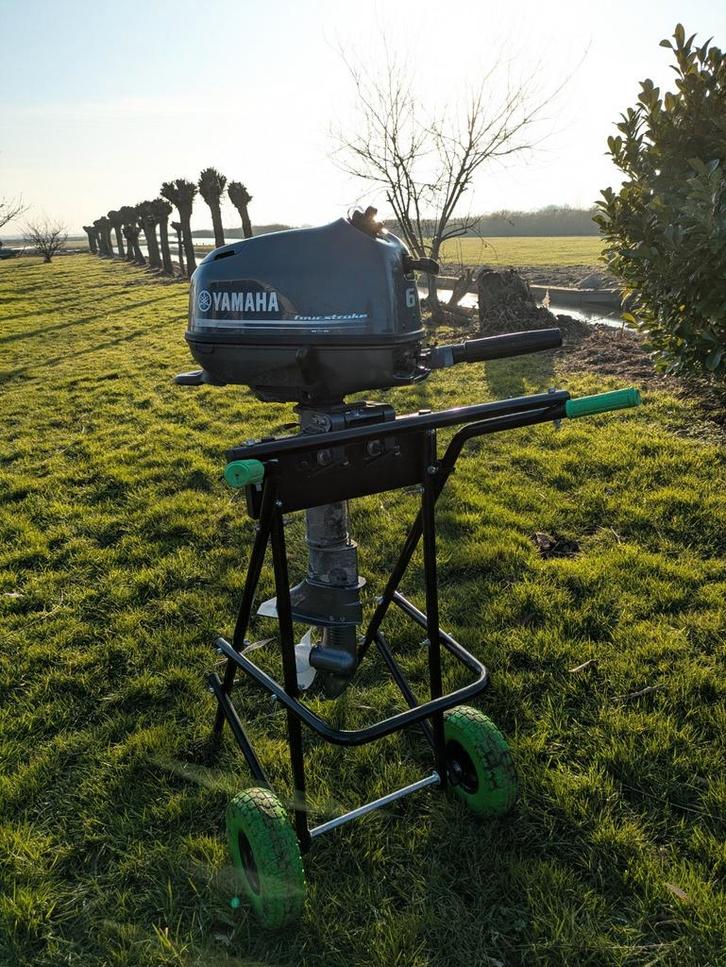 Yamaha 6 PK 4 takt 1 cilinder, Tuin en Terras, Grasmaaiers, Zo goed als nieuw, 50 cm of meer, Ophalen