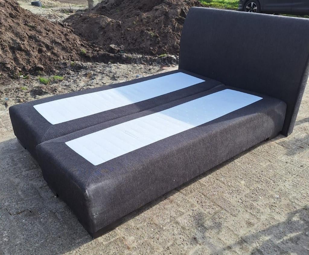 Antraciet boxspring met hoofdbord, Ophalen, Gebruikt, Tweepersoons, 140 cm