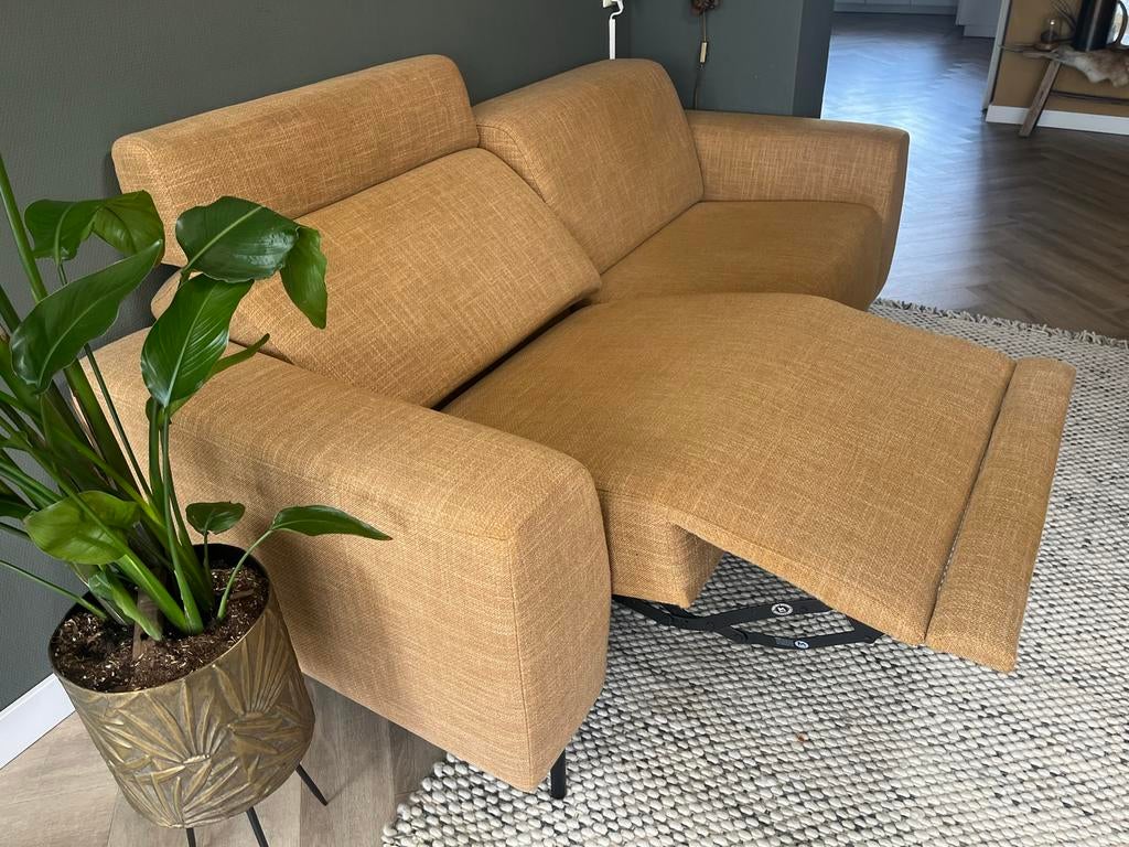 Mooie 2-zits bank met elektrisch verstelbaar bankdeel, Ophalen, Gebruikt, Tweepersoons, 75 tot 100 cm