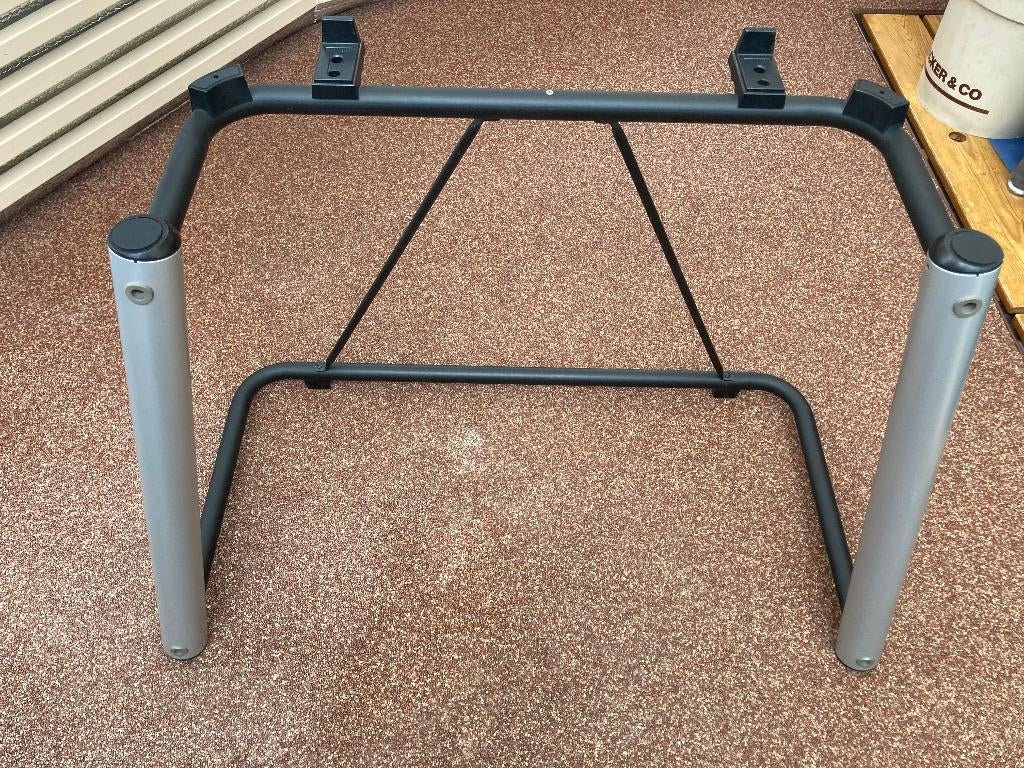 Yamaha L7-S standaard voor Tyros en Genos, Muziek en Instrumenten, Ophalen, Zo goed als nieuw, Instrumentstandaard, Keyboard of Synthesizer