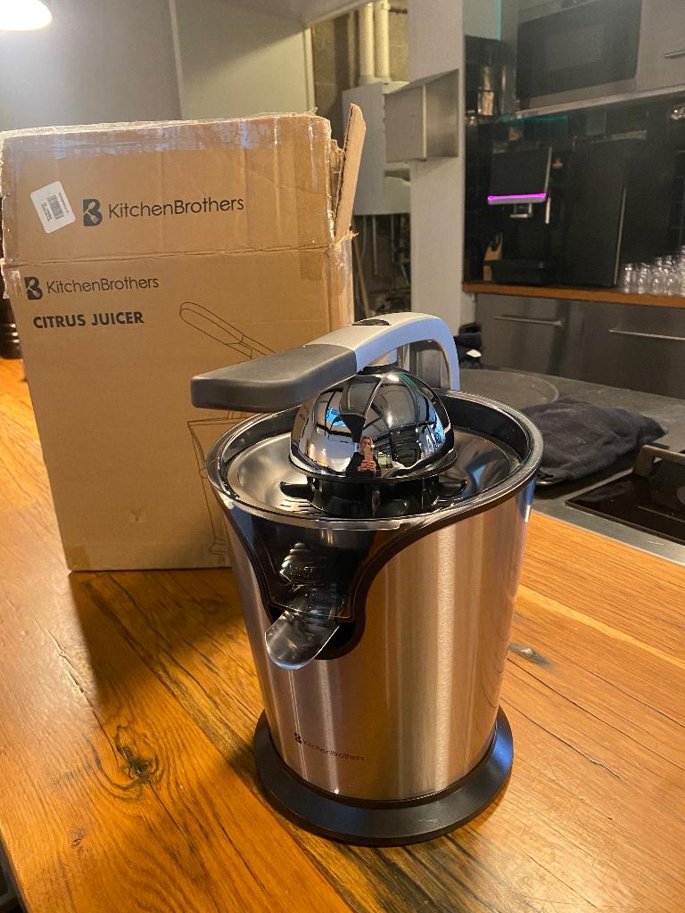 Citruspers van Kitchen Brothers, Ophalen of Verzenden, Nieuw, Elektrisch, Citruspers