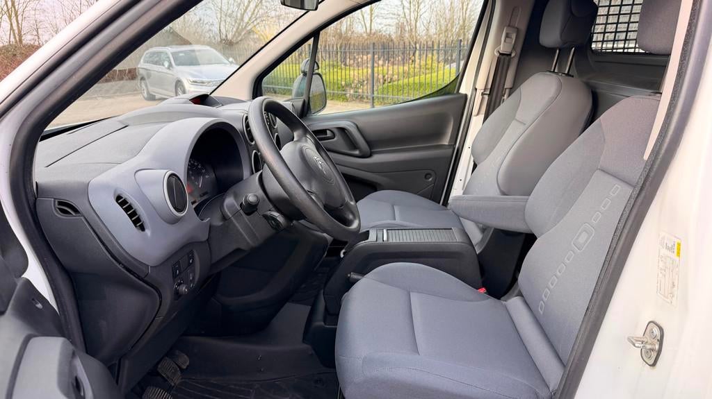 Citroen Berlingo 1.6 e-HDI 500 Comfort Airco Cr.Contr Schuif, Auto's, Euro 5, Stof, Gebruikt, Zwart