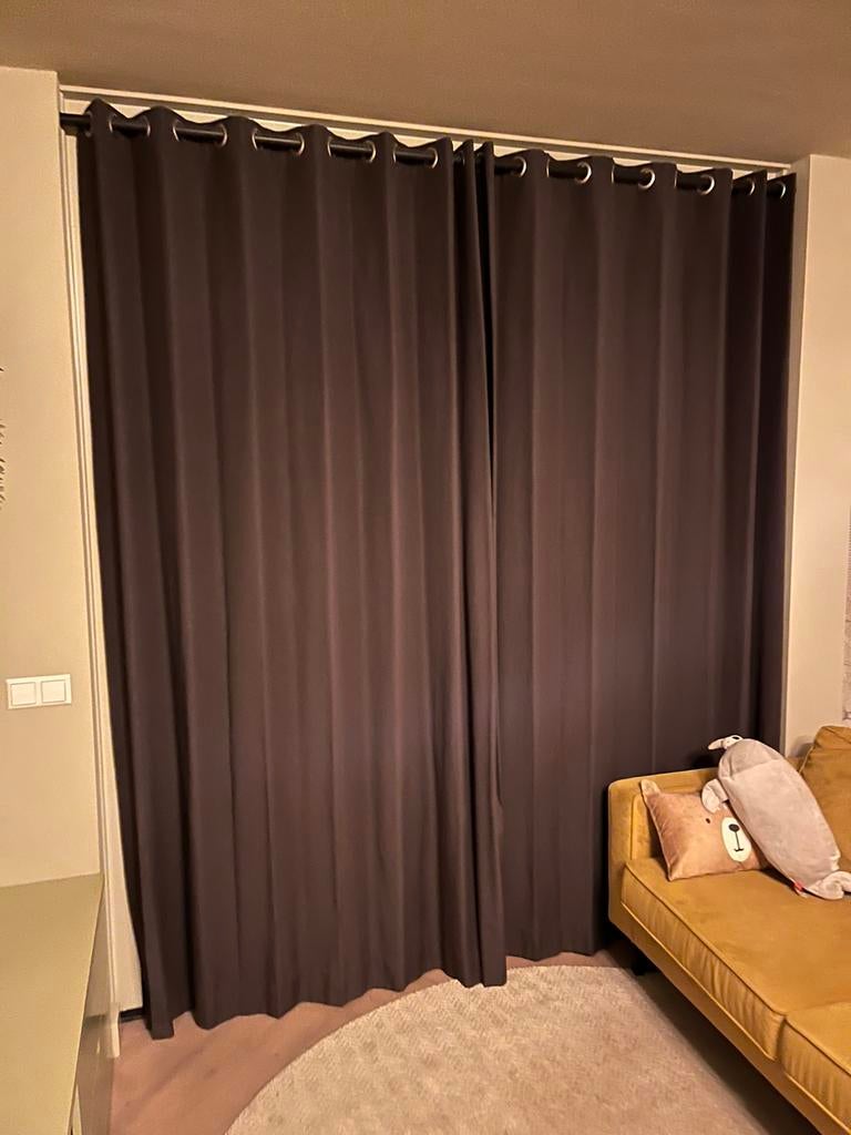 Antraciet gordijnen 290 cm breed bij 255 cm hoog, Ophalen of Verzenden, Zo goed als nieuw, 200 cm of meer