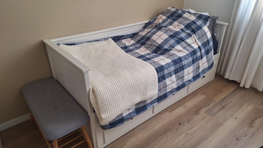 Ikea Hemnes uitschuifbed 80x200 / 160x200 cm, Huis en Inrichting, Ophalen, Wit, Tweepersoons, 200 cm