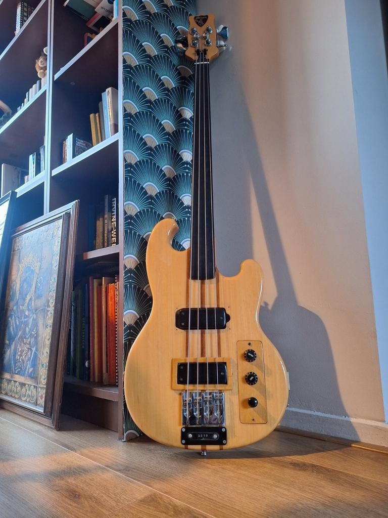 70s Shergold Modulator Fretless bass, Muziek en Instrumenten, Ophalen, Gebruikt, Elektrisch, Fretloos