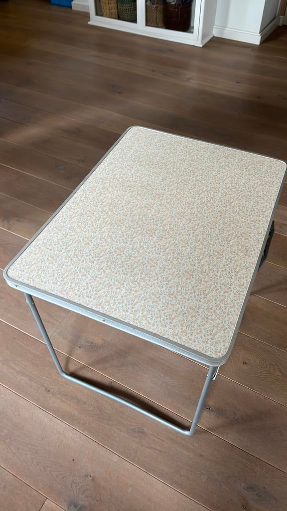 Campingtafel, Caravans en Kamperen, Ophalen, Gebruikt, Campingtafel