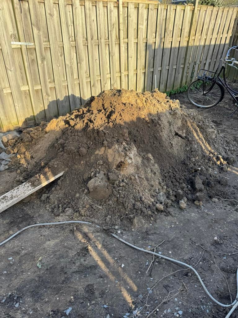 +-2-3 m2 gemengde grond aangeboden (ophoog zand), Tuin en Terras, Aarde en Mest, Tuinaarde, Ophalen
