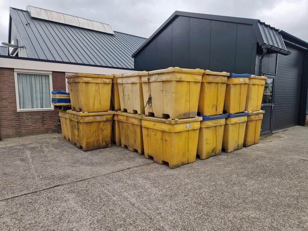 Haardhout Kachelhout Brandhout ca. 32 m3 in kisten, Tuin en Terras, Haardhout, Blokken, Overige houtsoorten, 6 m³ of meer, Ophalen