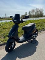 Paggio zip 4 takt (50cc), Fietsen en Brommers, Scooters | Piaggio, Ophalen, Zo goed als nieuw, Benzine, Zip