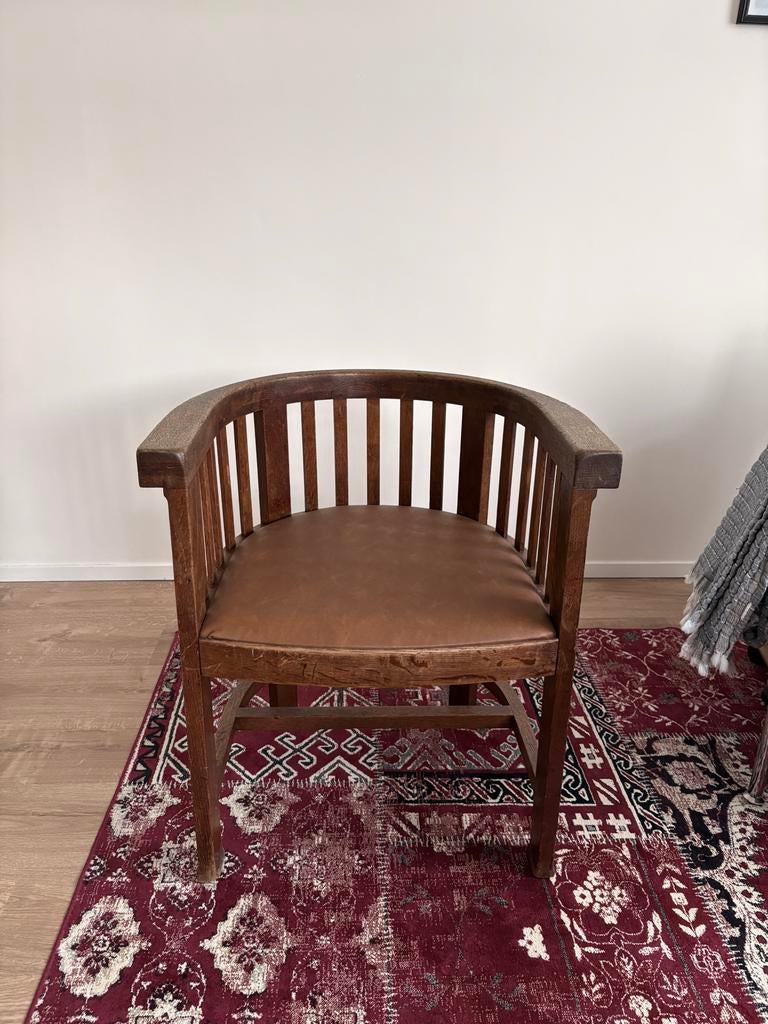 Vintage houten fauteuil met leren zitting, Ophalen