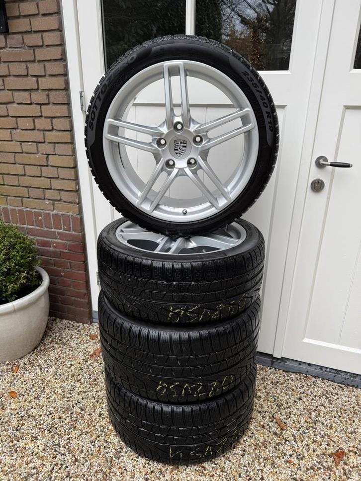 Mooie set Porsche 911 velgen 19inch, Auto-onderdelen, Banden en Velgen, Velg(en), Zomerbanden, 19 inch, 235 mm, Ophalen