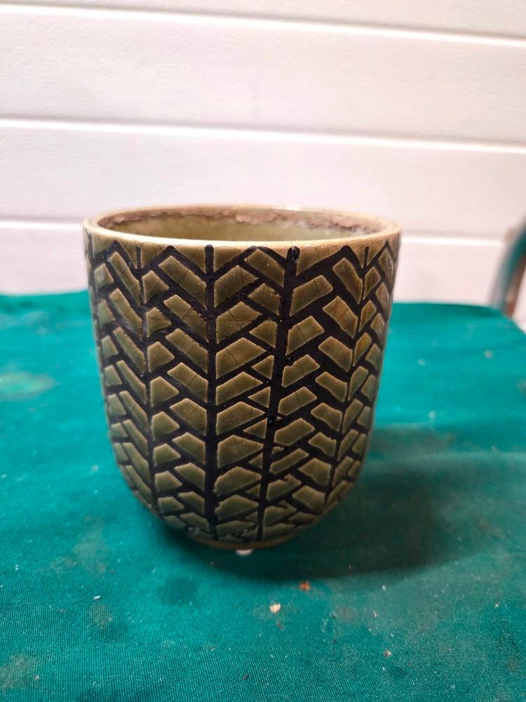 bloempot vintage groen visgraad, Ophalen of Verzenden, 'T Olde Gre-j, Info@toldegrej.nl, Endepoelstraat 20f Didam