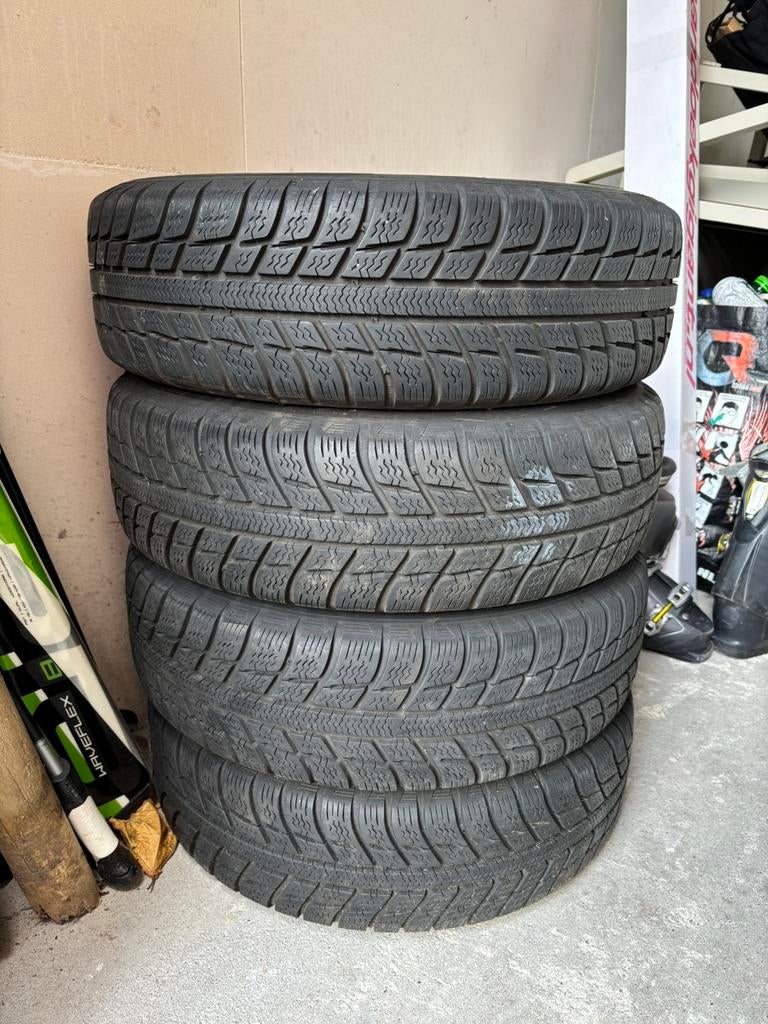 Mooie set Michelin banden met velg 165 65 R14, Ophalen, Gebruikt