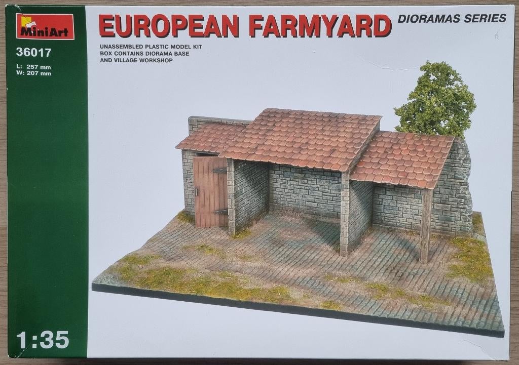 MiniArt Dioramas Series 1:35 #36017 WWII European Farmyard, Ophalen of Verzenden, Nieuw, 1:35 tot 1:50, Diorama