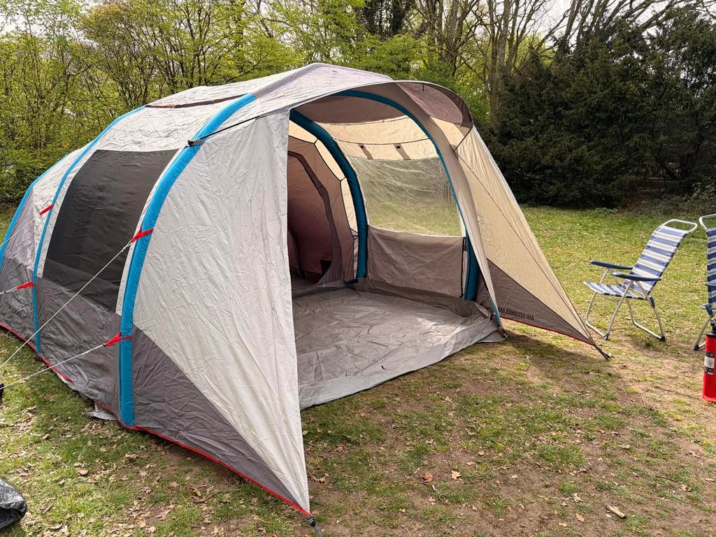 Opblaasbare tent Decathlon 5-2, Caravans en Kamperen, Ophalen, Zo goed als nieuw