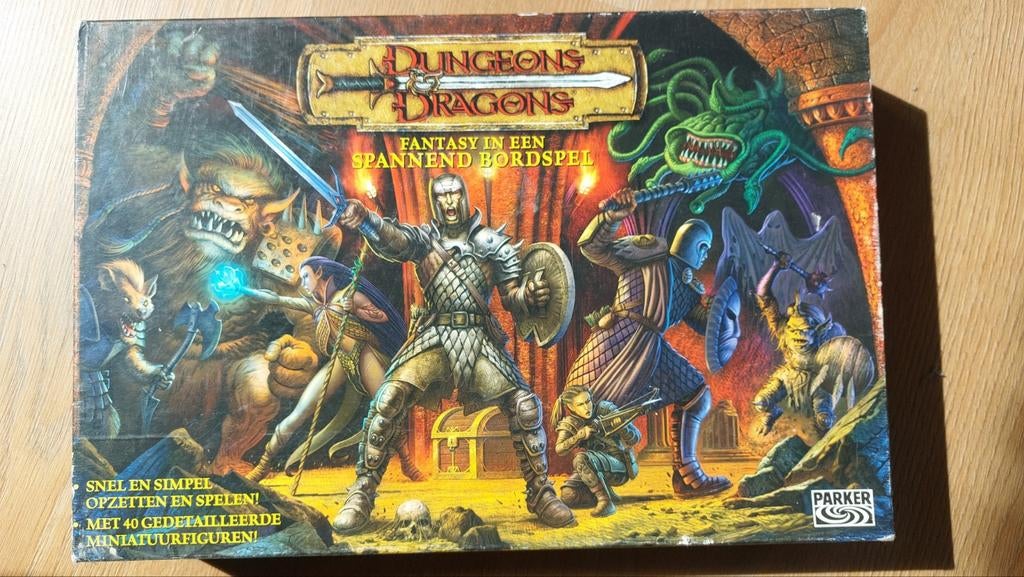 Dungeons and Dragons Bordspel (D&D), Hobby en Vrije tijd, Gezelschapsspellen | Bordspellen, Ophalen of Verzenden, Gebruikt, Parker