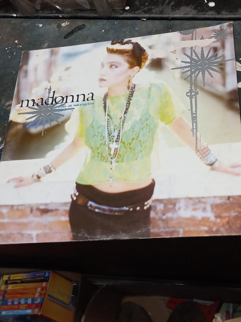 Madonna Like a Virgin vinyl single, Ophalen