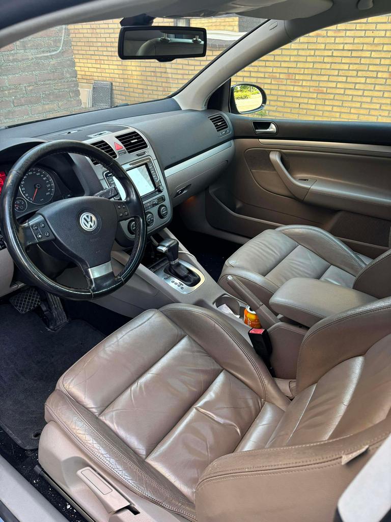 Volkswagen Golf 1.4 TSI 103KW 5D DSG 2007 Zwart, 4 cilinders, Zwart, 14 km/l, 1259 kg