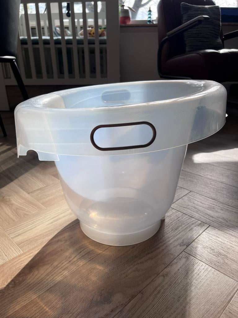 Bebe jou bad emmer / tummy tub, Kinderen en Baby's, Badjes en Verzorging, Ophalen, Tummy Tub, Zo goed als nieuw, Bébé-jou
